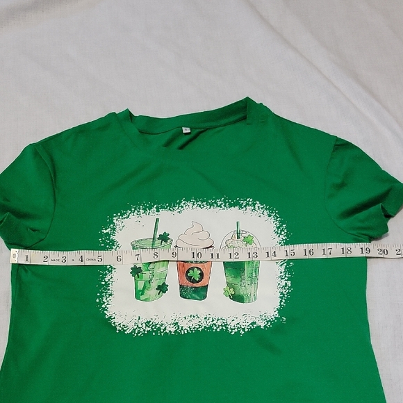 St Partick's Day Irish Drink T-Shirt Size Small Mint Condition Shamrock Shake - Picture 5 of 6